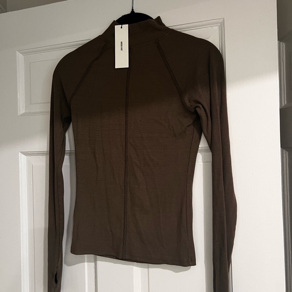 Jonah Brown XS/S Top - Picture 6 of 6